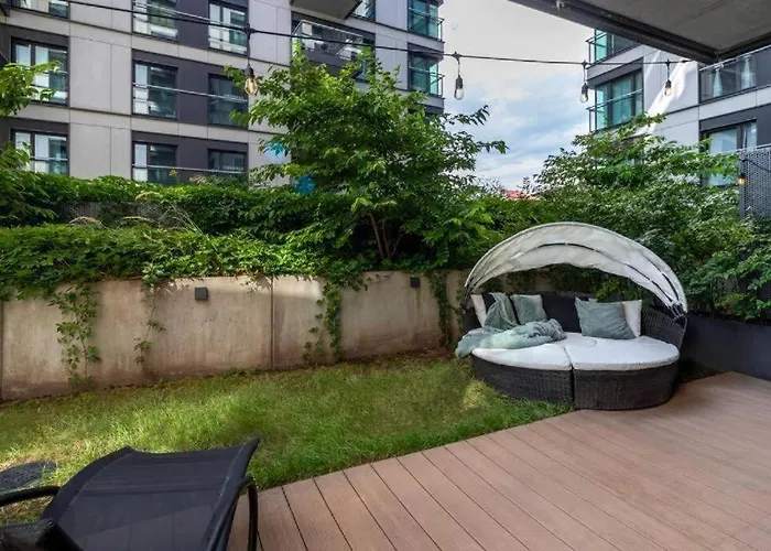 Appartement Golden - Luxury 2-bedroom, Mennica Residence&144 *