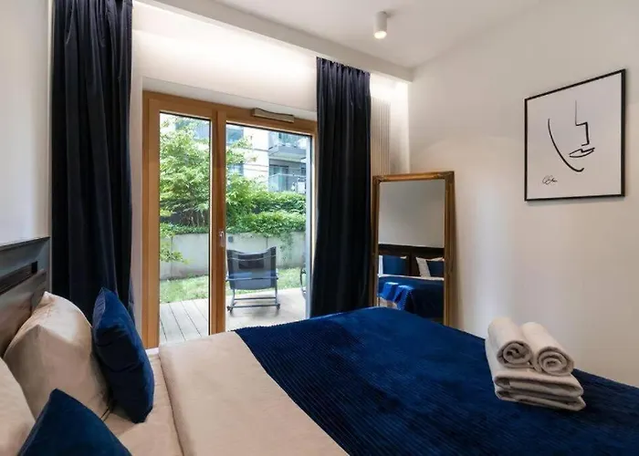 Golden - Luxury 2-bedroom, Mennica Residence&144