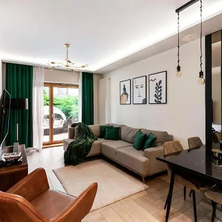 Lägenhet Golden - Luxury 2-bedroom, Mennica Residence&144 *