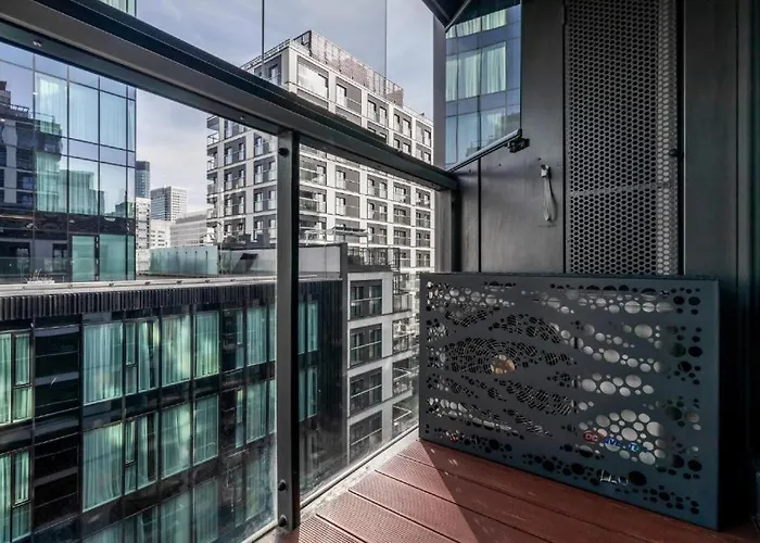 Golden - Luxury 2-bedroom, Mennica Residence&144 Lägenhet